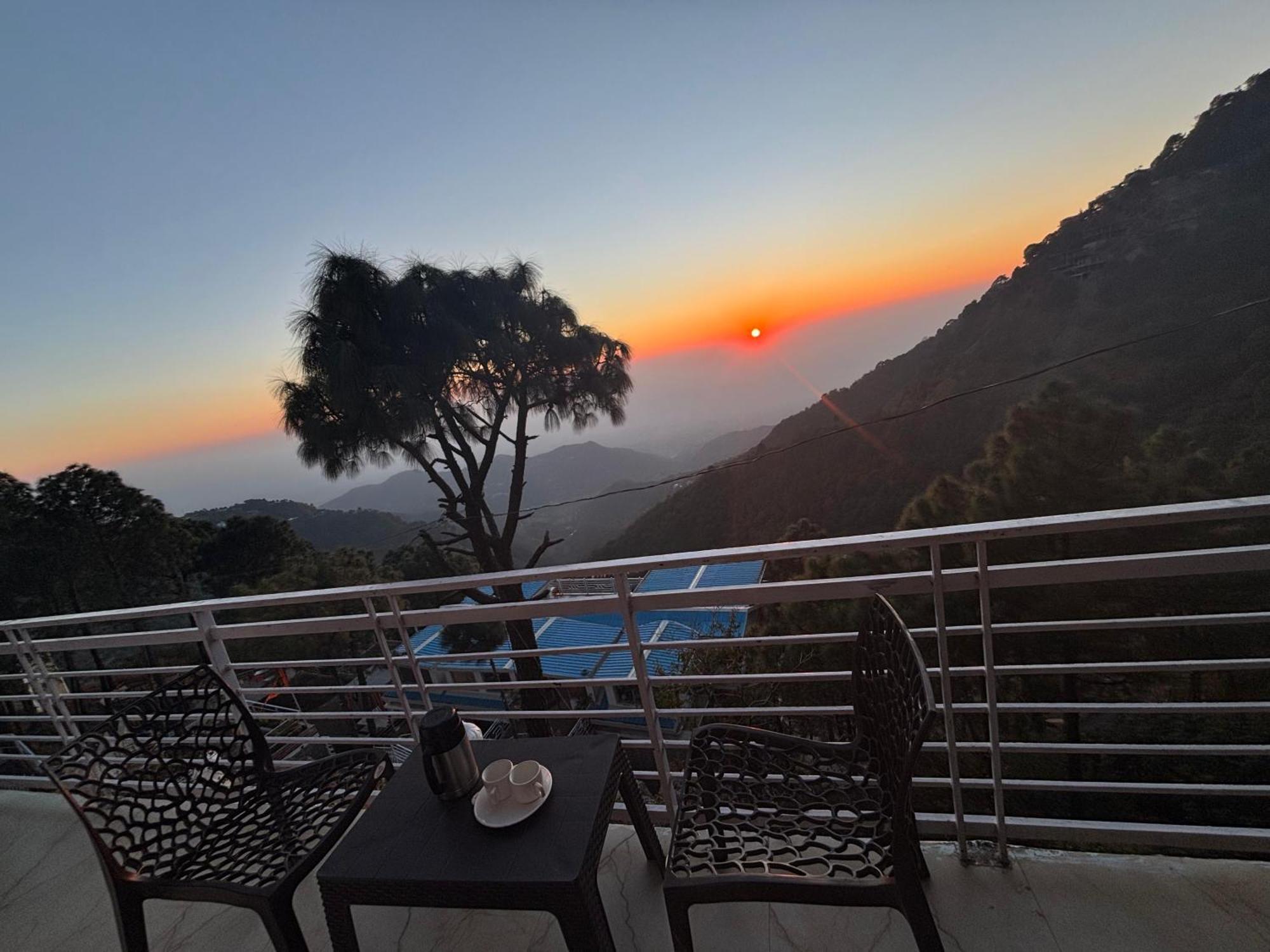 Humble Stay Villa カソーリ エクステリア 写真